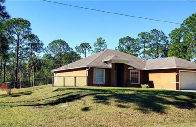 217 Hines AVE - 217 Hines Avenue, Lehigh Acres, FL 33936