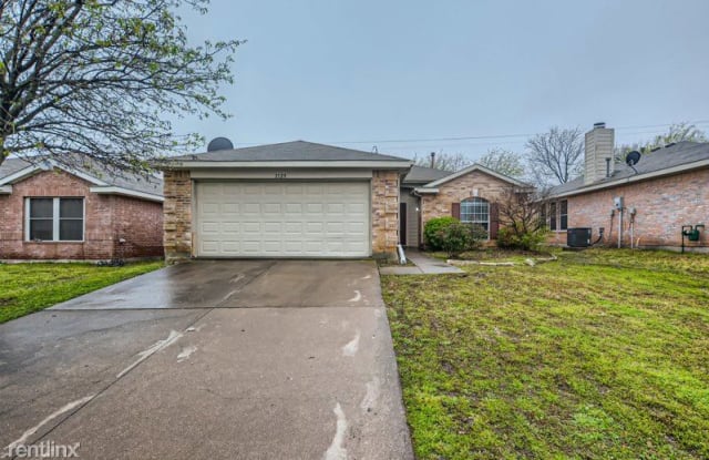 1129 Singletree Dr UNIT - 1129 Singletree Drive, Kaufman County, TX 75126