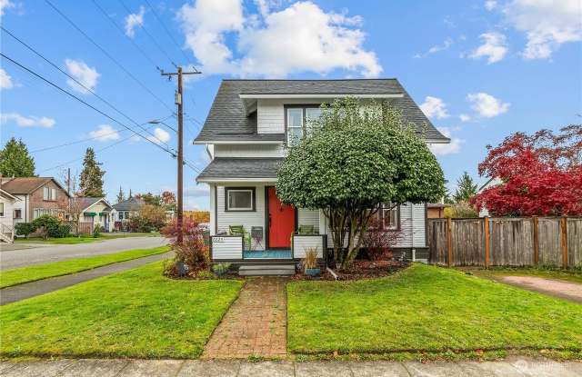 6624 Linden Avenue North photos photos