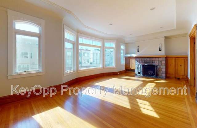 452 34th Avenue - Main Gallery 2