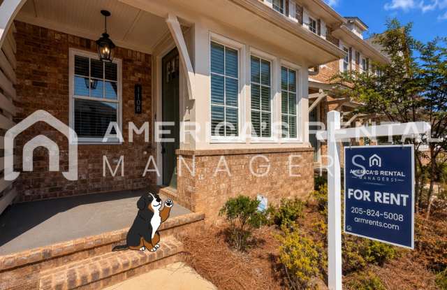 Modern 3-Bedroom Townhome in Windsor Court photos photos