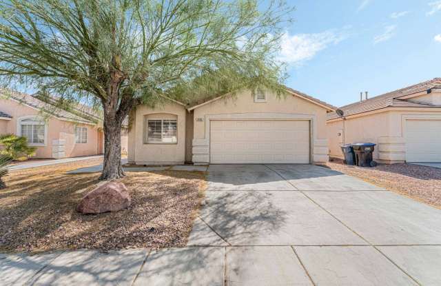 Charming Home with Spacious Backyard! photos photos