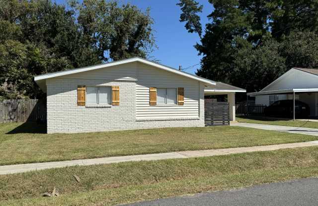 305 Harrell Drive photos photos