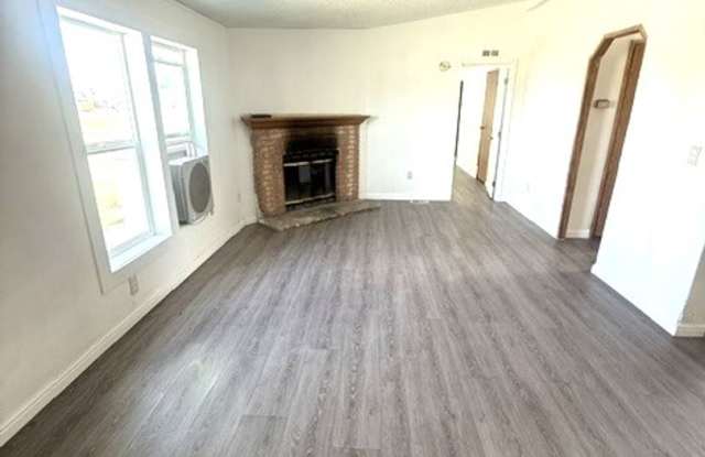 Spacious double wide in Spring Creek Gallery 4