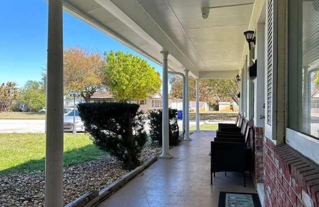 1777 Highland Avenue photos photos