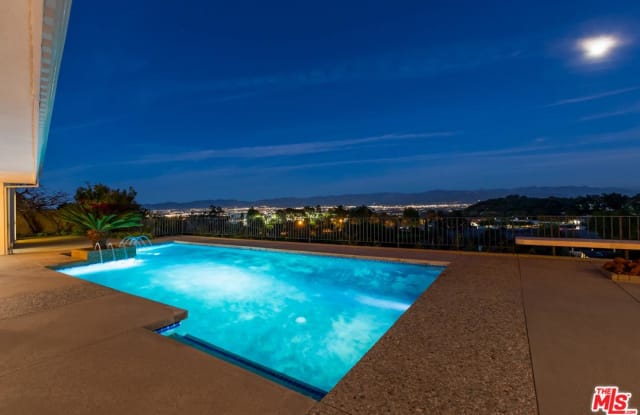 3044 ELVILL Drive - 3044 Elvill Drive, Los Angeles, CA 90049