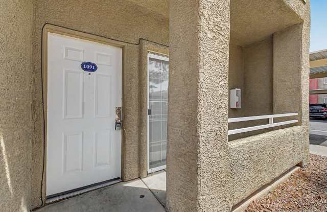 *2 WEEKS FREE RENT FOR QUALIFIED APPLICANTS WITH IMMEDIATE MOVE IN!!**HCVP CONSIDERED**GATED COMMUNITY NEAR NELLIS AIR FORCE BASE! Gallery 4
