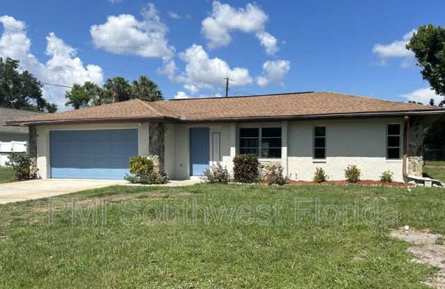 1578 Adrian St photos photos