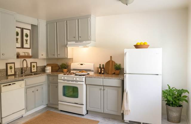 Close to UC Davis and downtown - 2 Bedroom 1 Bathroom Apartment for Rent photos photos