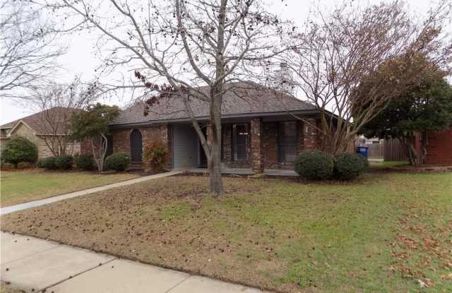 506 Clover Court Gallery 2