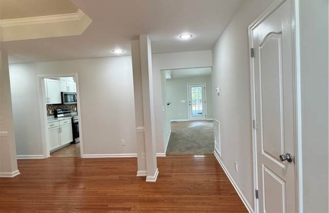 146 Woodshire Drive Gallery 2