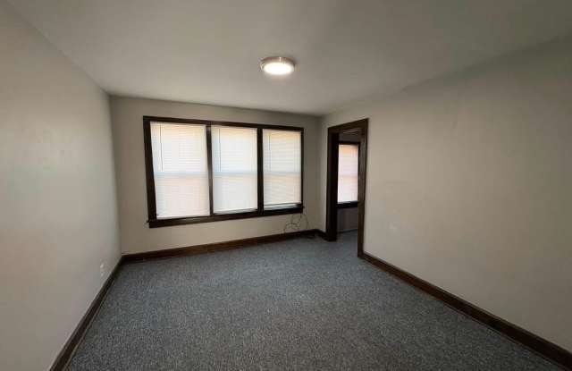 308 W. 6th St. Gallery 1