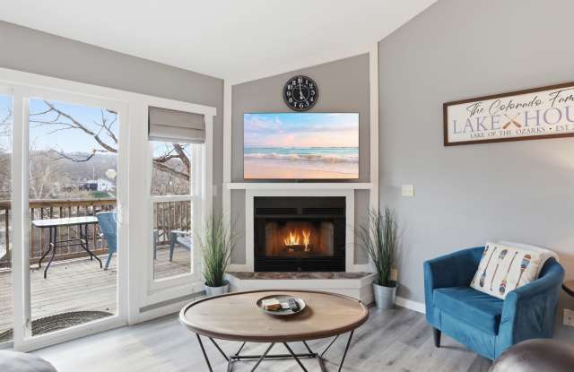 279 Spring Road Gallery 2