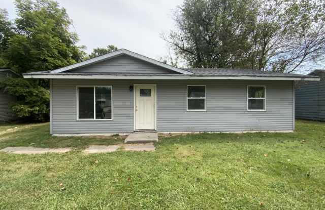 1015 Koehn Dr photos photos