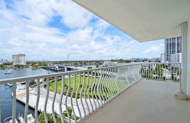 1 Las Olas Cir Gallery 3