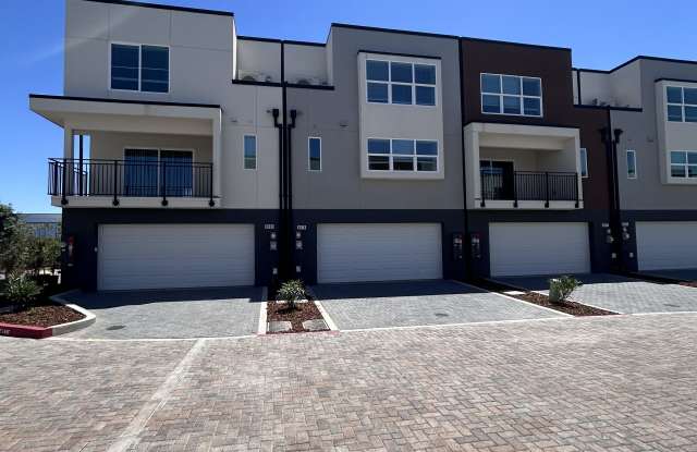 8056 Quiet Knolls Dr Gallery 3