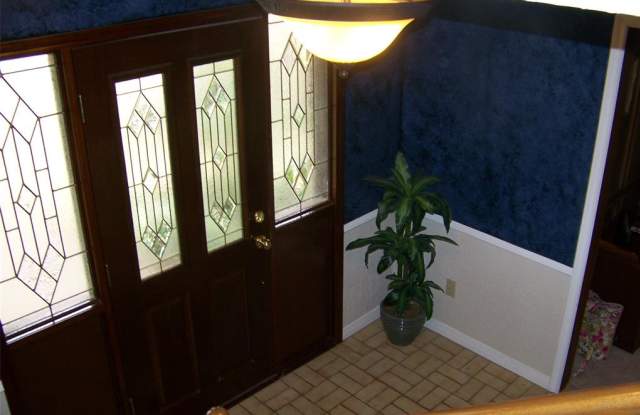 5918 Gnarled Oaks Court Gallery 2