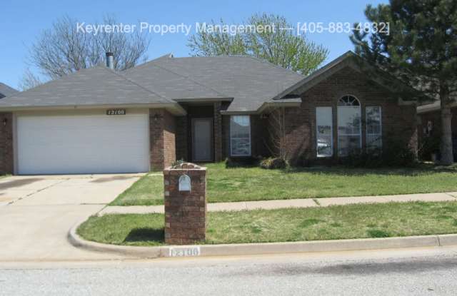 Spacious NW OKC Home with Unique Indoor-Outdoor Living photos photos