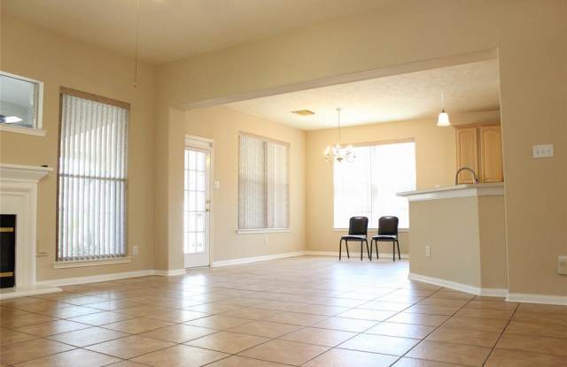 1302 SHADY GROVE COURT Gallery 2