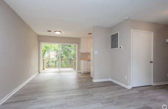 Beautiful setting for your newly renovated 2 bedroom home photos photos