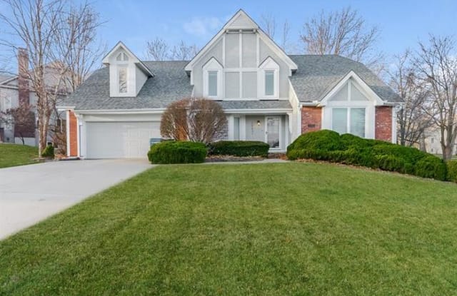 10631 West 109th Street - 10631 West 109th Street, Overland Park, KS 66210