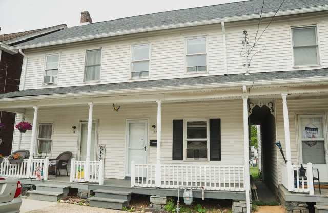 Fully Renovated 4BR Home – Move-In Ready with Spacious Layout & Modern Upgrades! photos photos Fully Renovated 4BR Home – Move-In Ready with Spacious Layout & Modern Upgrades! photos photos