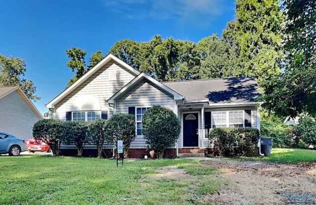 6417 Rockwell Boulevard - 6417 Rockwell Boulevard, Charlotte, NC 28269