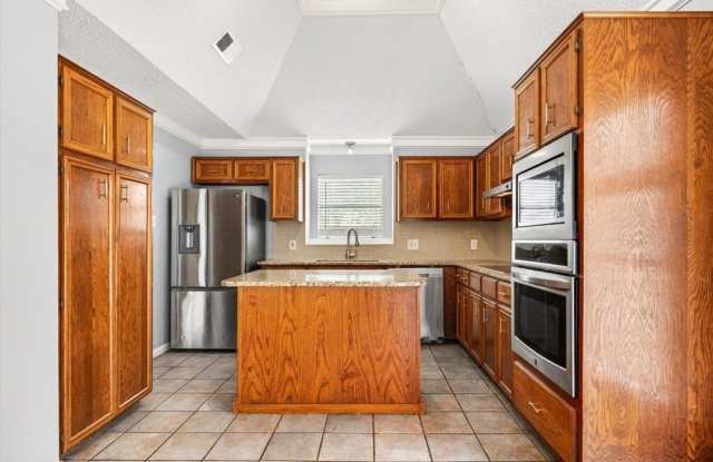 6709 Whitewing Drive Gallery 3