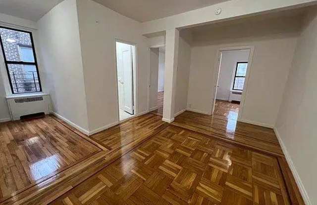 1125 Sheridan Avenue photos photos