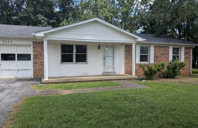 2436 Thoroughbred Drive photos photos