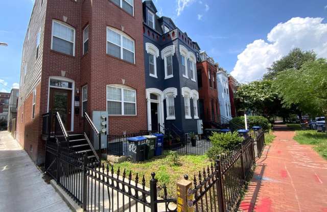 812 5TH STREET NE photos photos