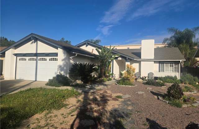 2513 S Prairie Dunes photos photos