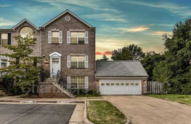 21123 Twinridge Sq. - 21123 Twinridge Square, Sugarland Run, VA 20164