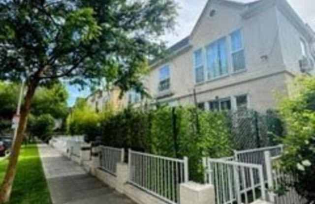 133 S Crescent Dr Gallery 2