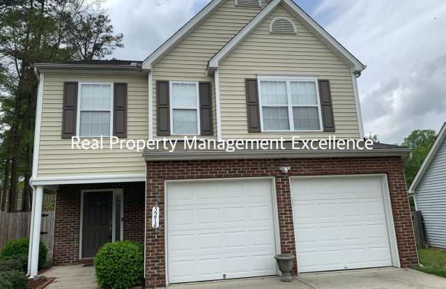 Amazingly Spacious Residence, Available In August! photos photos