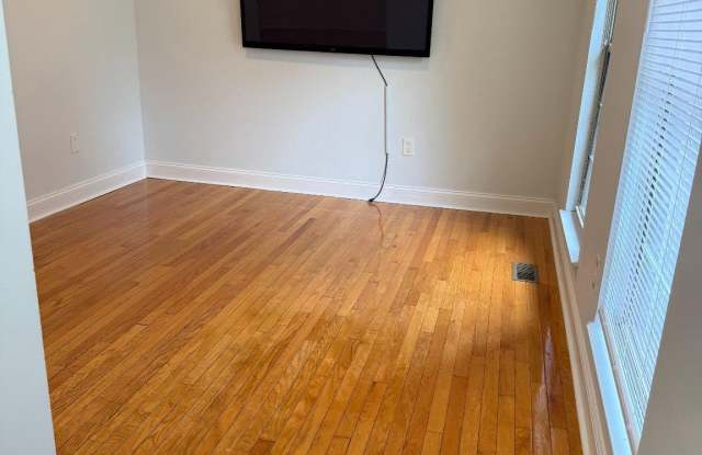 7431 SHADY GLEN Terrace Gallery 3