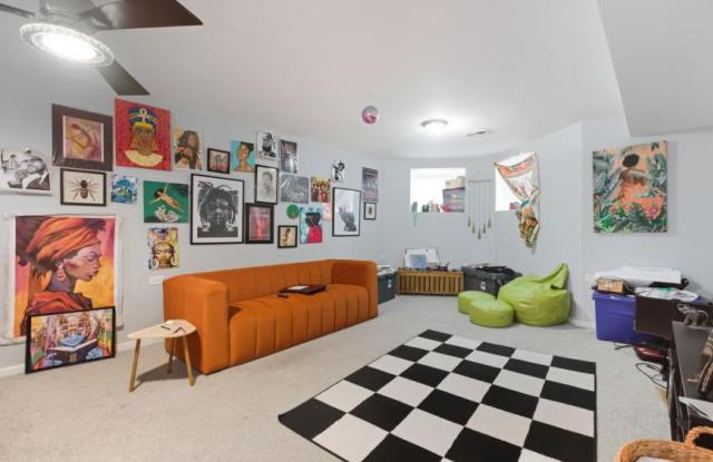 4423 S Prairie photos photos