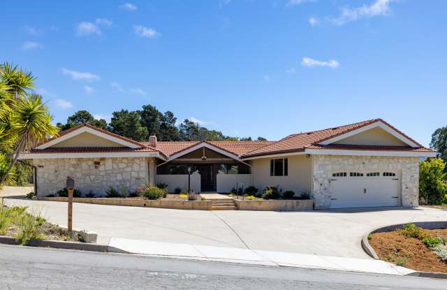 25919 Carmel Knolls Drive Gallery 2