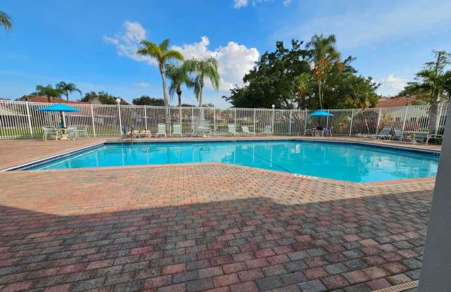 7526 PINEWALK DR S #UNIT 174 MARGATE, FL 33063 Gallery 3