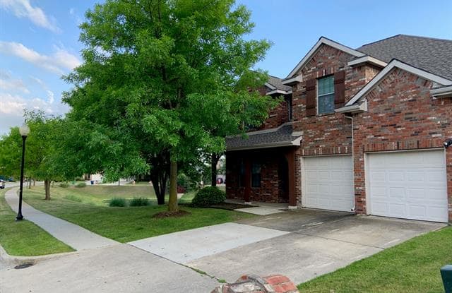 2812 St Johns Drive - 2812 St John Drive, McKinney, TX 75070
