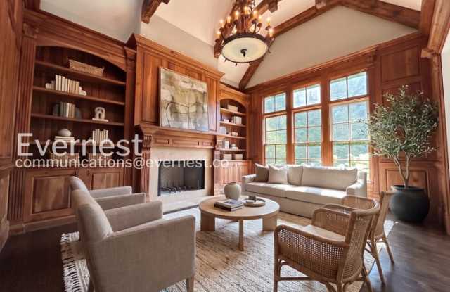5021 Heatherwood Court Gallery 4