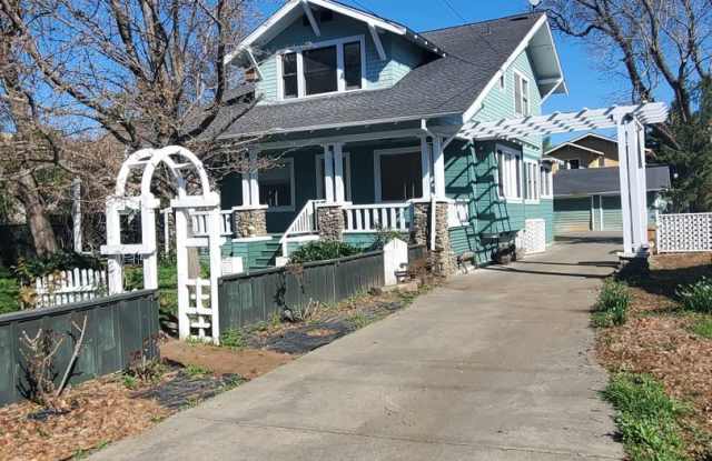 2982 1st St. Gallery 2