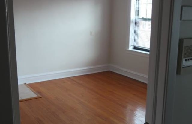 1716 West Albion Avenue photos photos