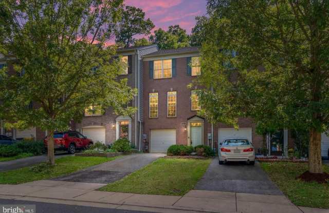 2418 KILLARNEY Terrace Gallery 1