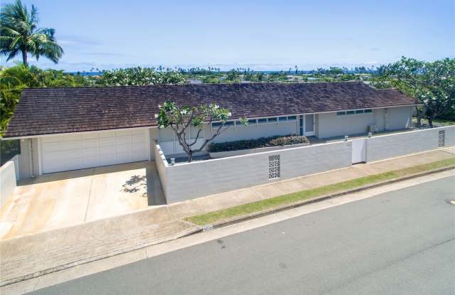 1228 Koloa Street - 1228 Koloa Street, Honolulu, HI 96816