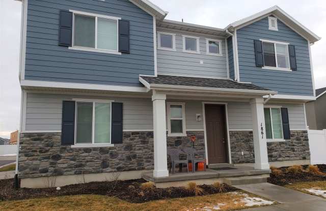 1861 W Parkview Dr. - 1861 W Parkview Dr, Syracuse, UT 84075