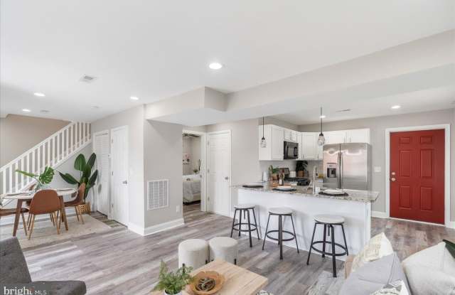 127 OAK STREET photos photos
