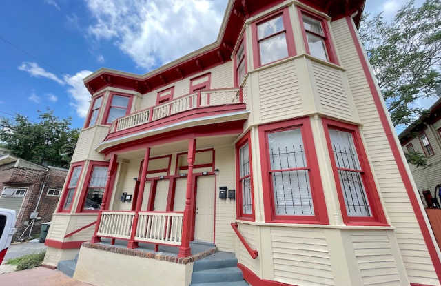 2 BED | 1 BATH | DOWNTOWN photos photos