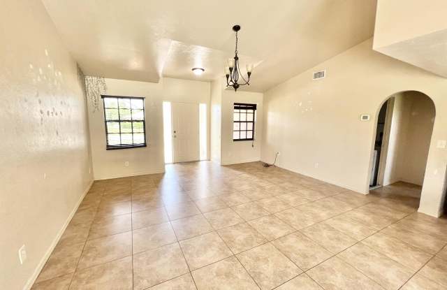 17607 Cypress Point Road Gallery 4