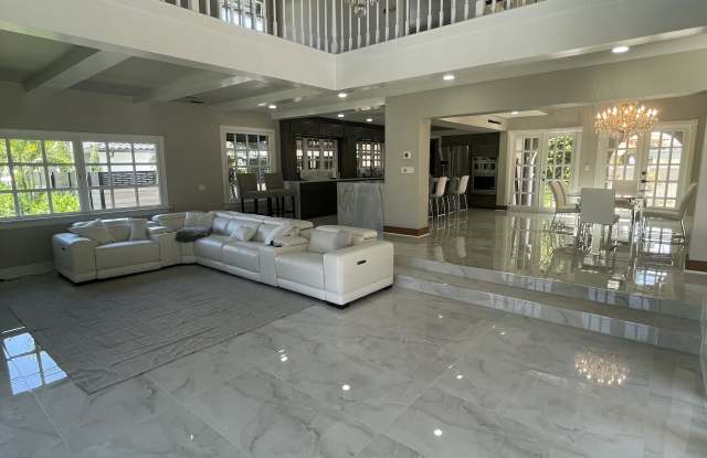 7106 Pelican Island Drive Gallery 3